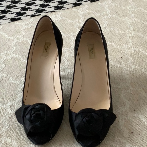 Sexy Prada! black satin peep toe ! - Picture 1 of 5
